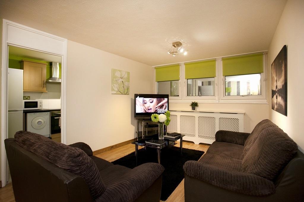 Victoria Centre Apartments In The Victoria Centre Shopping Centre - Nottingham City Centre - 24 Hour Access - Most Central Location, Kitchen - Sunday Check-Out 1Pm - Opposite Hilton By Restaurants & Shops - Outdoor Parking Cars Or Vans Five Pounds A Zewnętrze zdjęcie