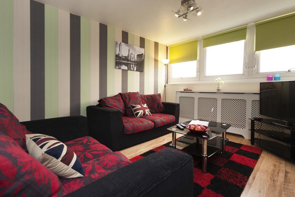 Victoria Centre Apartments In The Victoria Centre Shopping Centre - Nottingham City Centre - 24 Hour Access - Most Central Location, Kitchen - Sunday Check-Out 1Pm - Opposite Hilton By Restaurants & Shops - Outdoor Parking Cars Or Vans Five Pounds A Zewnętrze zdjęcie