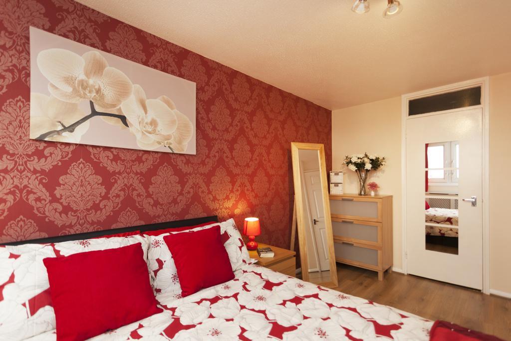Victoria Centre Apartments In The Victoria Centre Shopping Centre - Nottingham City Centre - 24 Hour Access - Most Central Location, Kitchen - Sunday Check-Out 1Pm - Opposite Hilton By Restaurants & Shops - Outdoor Parking Cars Or Vans Five Pounds A Zewnętrze zdjęcie