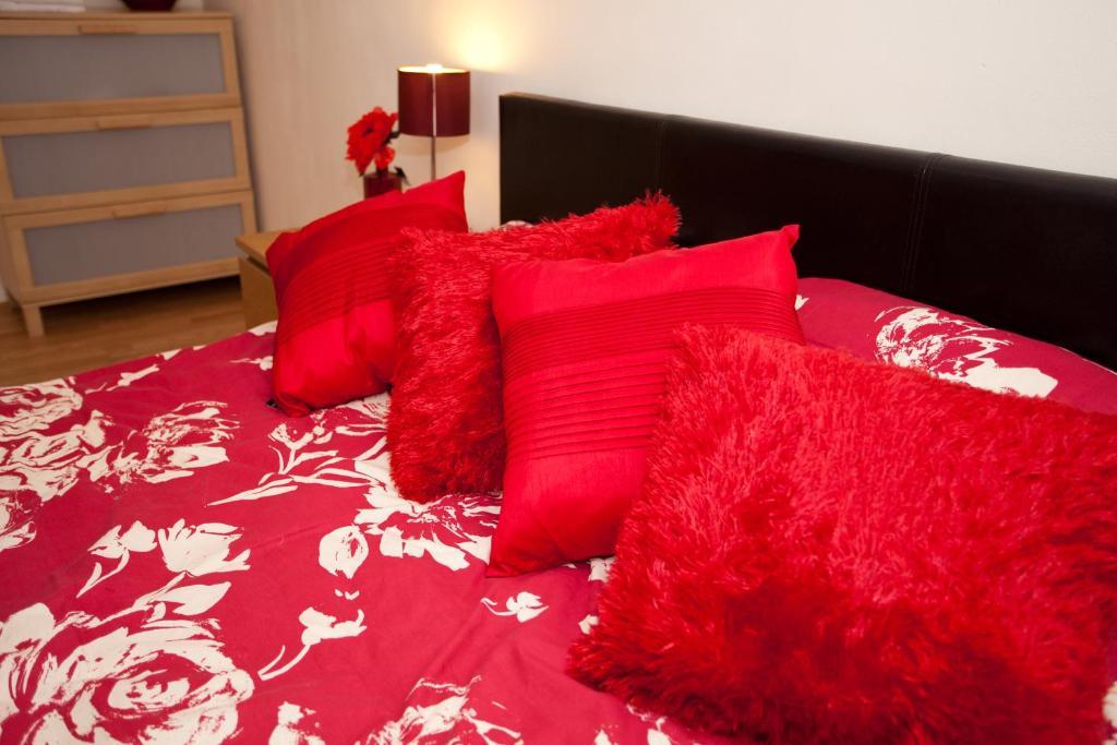 Victoria Centre Apartments In The Victoria Centre Shopping Centre - Nottingham City Centre - 24 Hour Access - Most Central Location, Kitchen - Sunday Check-Out 1Pm - Opposite Hilton By Restaurants & Shops - Outdoor Parking Cars Or Vans Five Pounds A Pokój zdjęcie